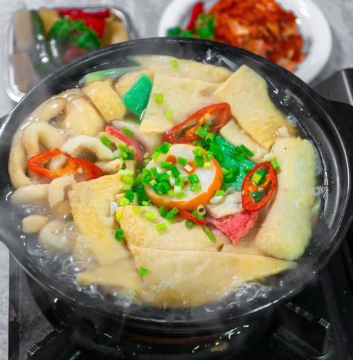 Súp chả cá Hàn Quốc 오뎅탕