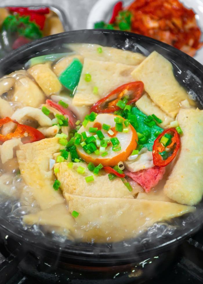 Súp chả cá Hàn Quốc 오뎅탕